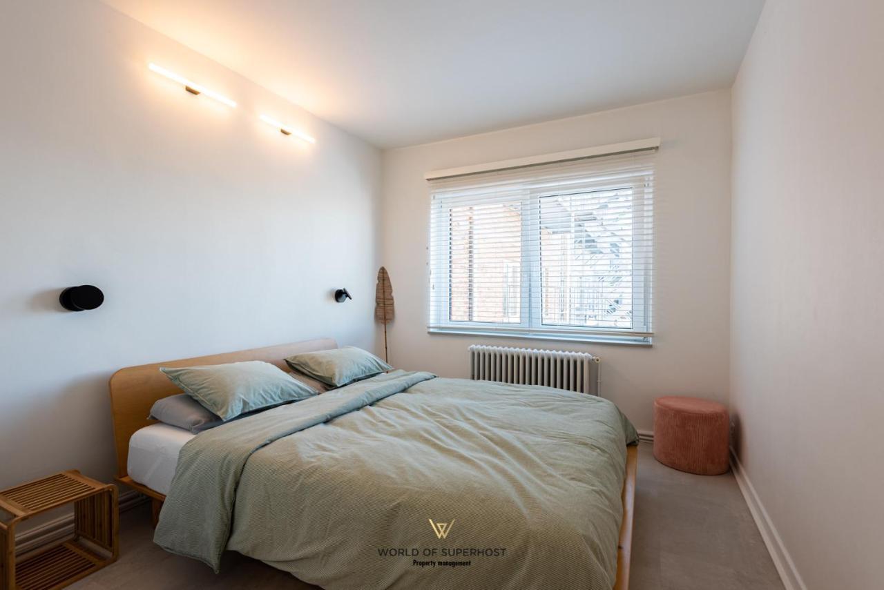 Luxurious Apartment Next To The Sea And City Centre With Free Parking Space Ostend Exterior photo