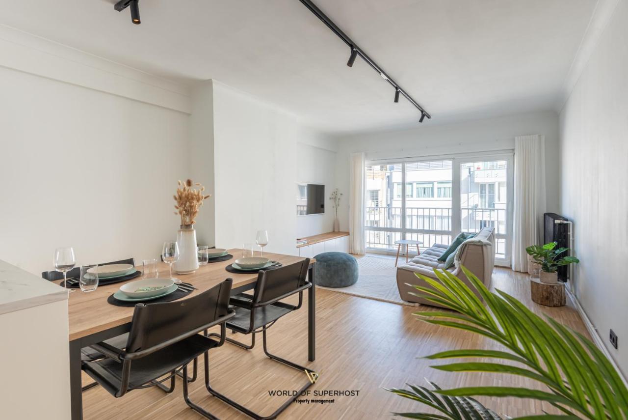 Luxurious Apartment Next To The Sea And City Centre With Free Parking Space Ostend Exterior photo