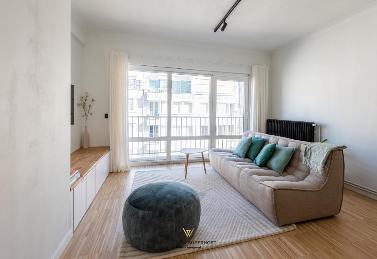 Luxurious Apartment Next To The Sea And City Centre With Free Parking Space Ostend Exterior photo